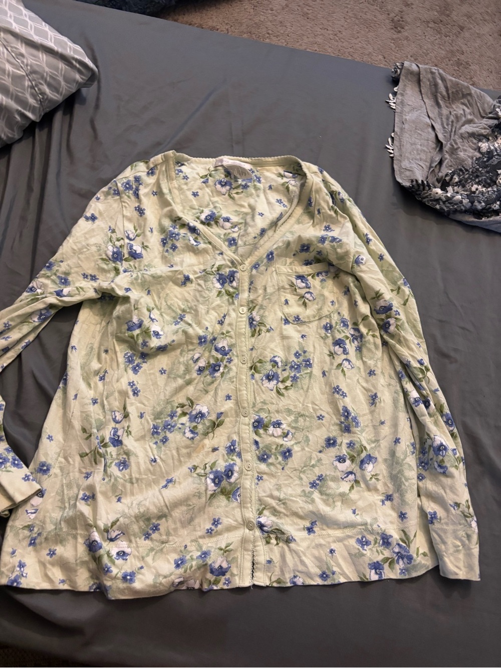 Carole Hochman Light Green Floral Long Sleeve Button-Front Top